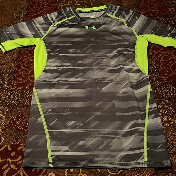 Under Armour Other - Under Armour SS Compression Shirt